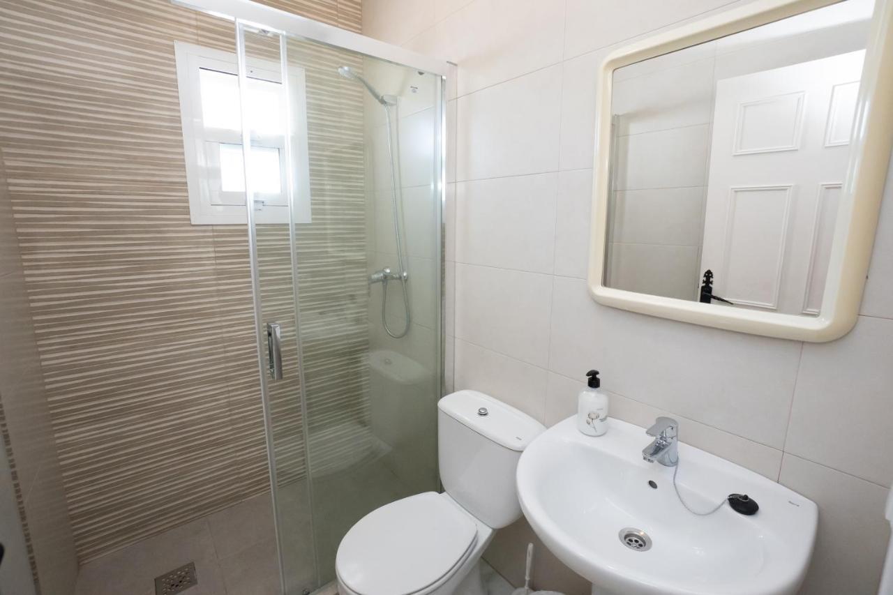 Private Heated Pool, Jacuzzi & 1225M2 Garden In Villa Cipreses Frigiliana Exterior photo
